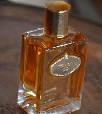 Prada Infusion d'Iris Eau de Parfum Absolue, New Perfume - PerfumeDiary